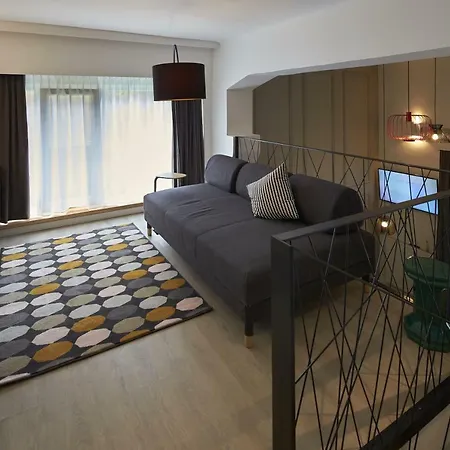 7domb Apartament *