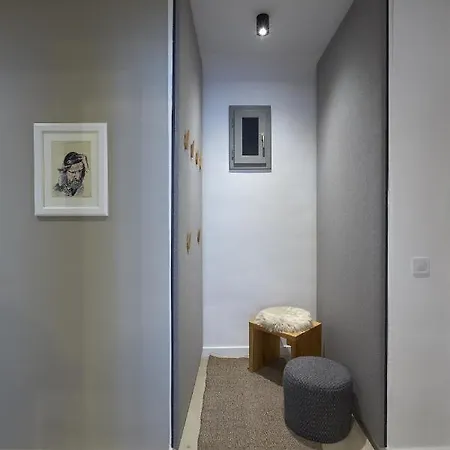 7domb Apartament *