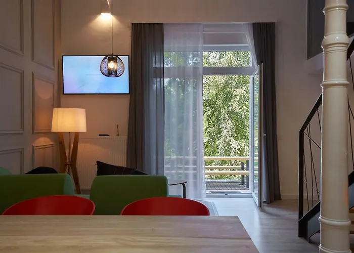 7domb Apartment
