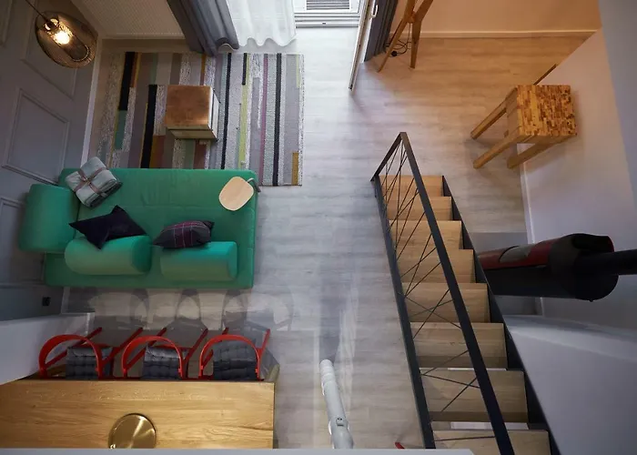 7domb Apartment